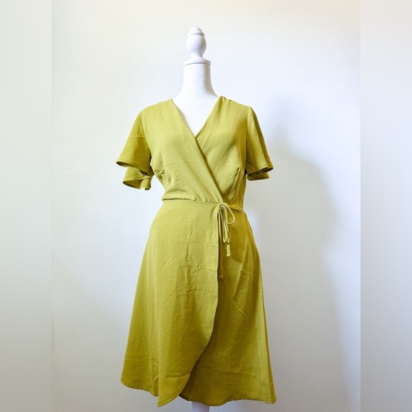 Monteau Dresses & Skirts - SOLD NWT Monteau Wrap Dress